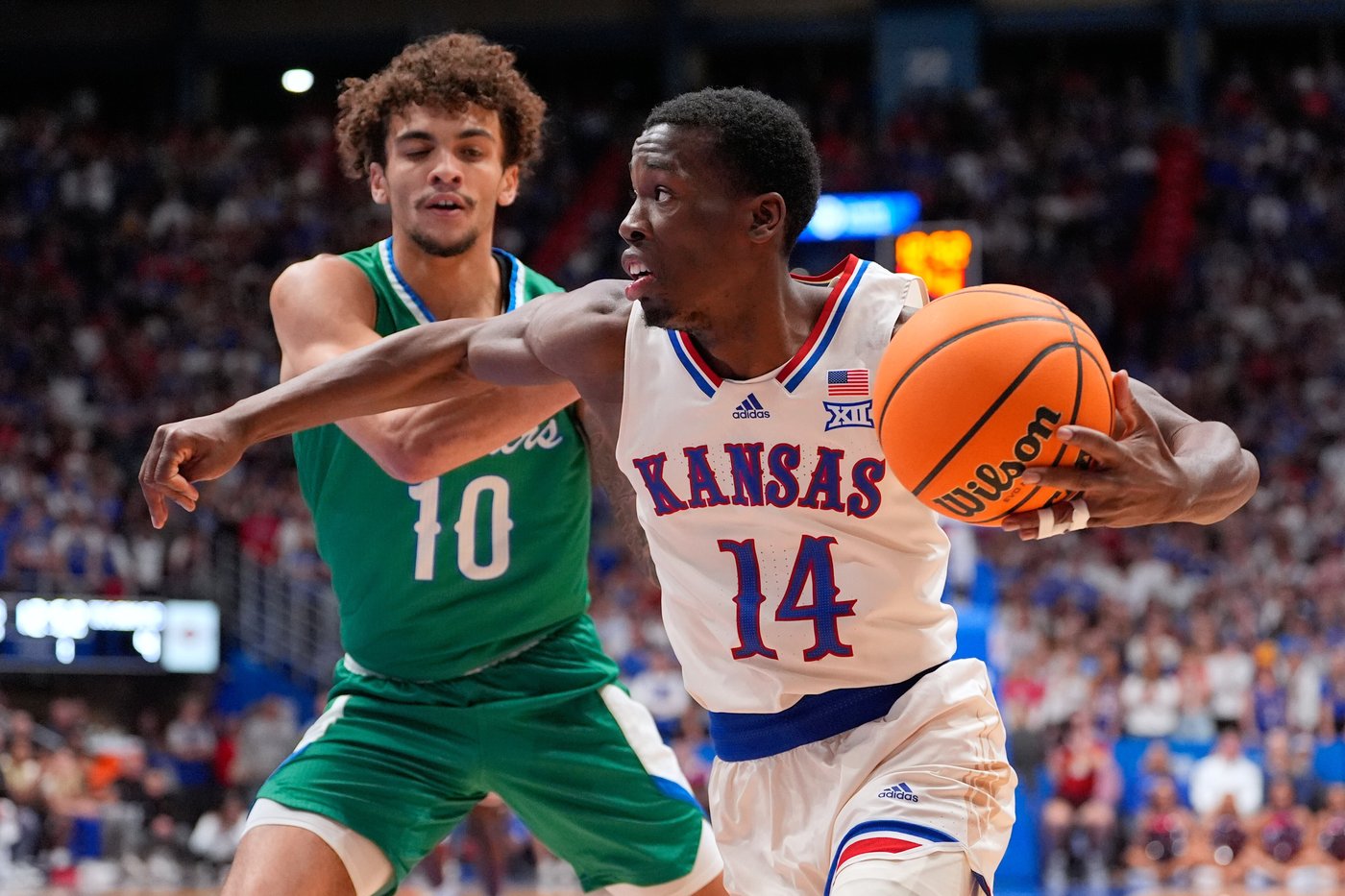 No. 25 Kansas cruises without Peterson to 77-46 rout of Texas A&M-Corpus Christi | iNFOnews.ca