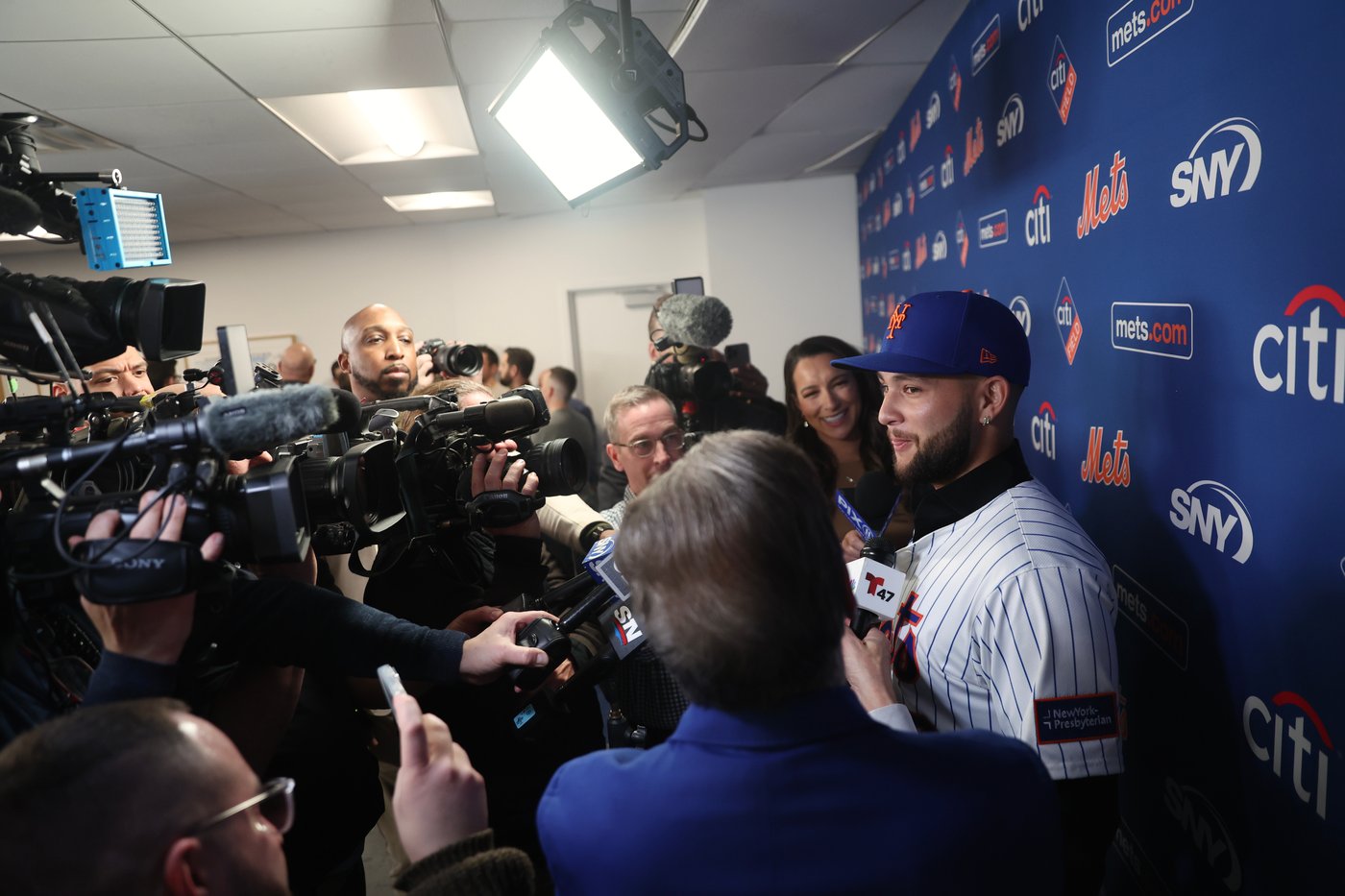 Bo Bichette excited about challenge of moving to hot corner with Mets | iNFOnews.ca