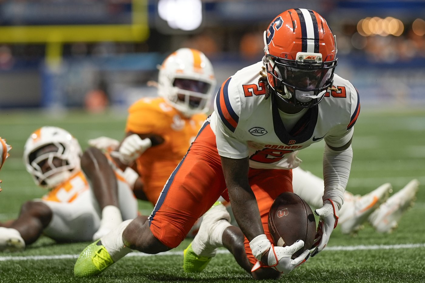 Aguilar passes for 3 touchdowns as No. 24 Tennessee beats Syracuse 45-26 in season opener | iNFOnews.ca Aguilar passes for 3 touchdowns as No. 24 Tennessee beats Syracuse 45-26 in season opener | iNFOnews.ca