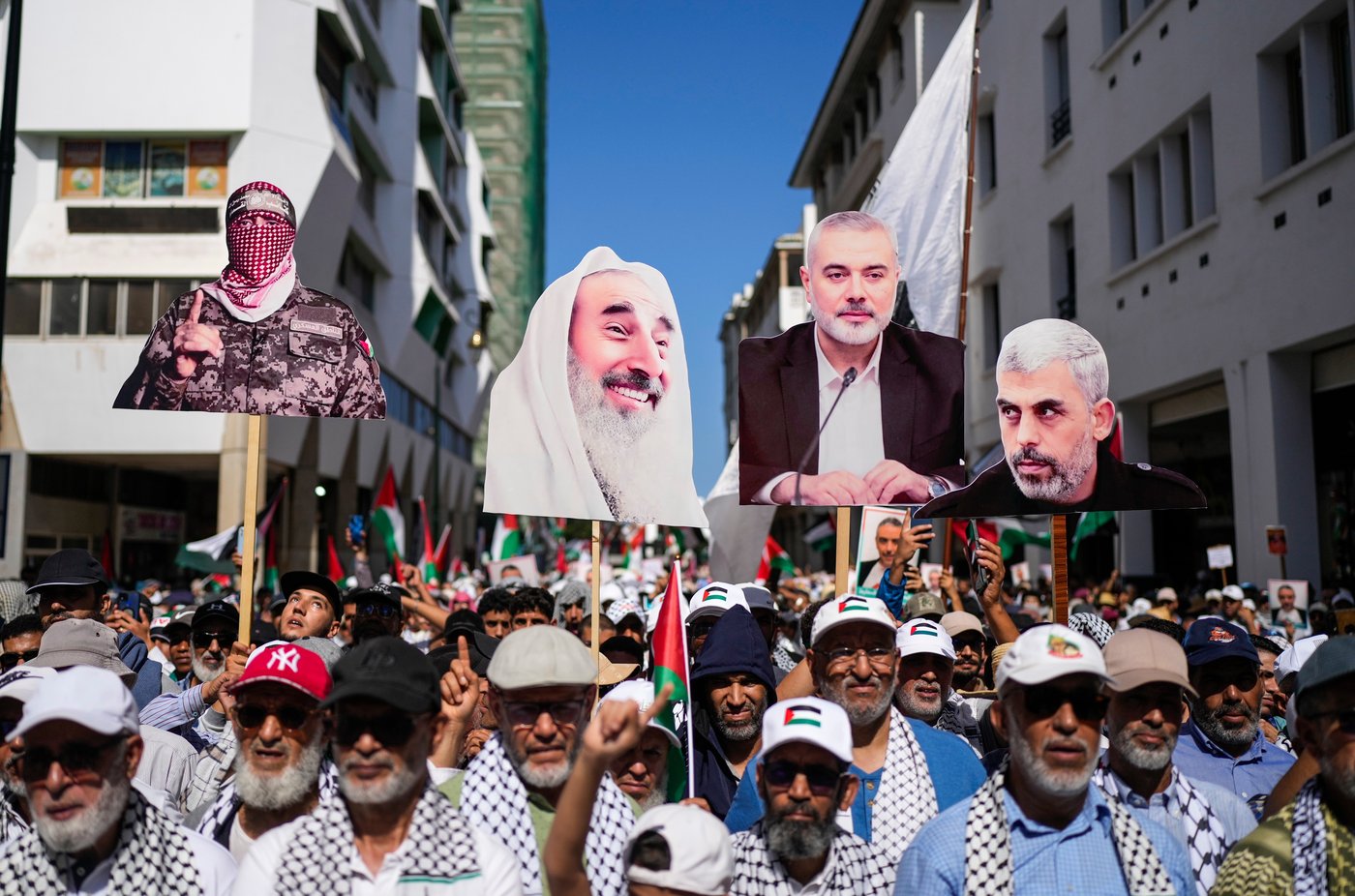 Hundreds of thousands march across Europe in support of Palestinians | iNFOnews.ca