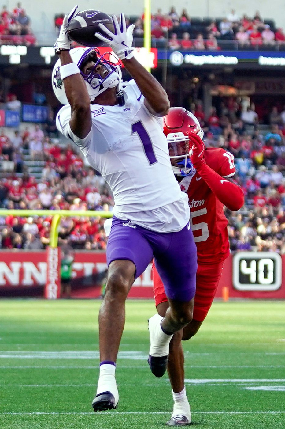 No. 25 Houston misses late field goal in 17-14 loss to TCU | iNFOnews.ca No. 25 Houston misses late field goal in 17-14 loss to TCU | iNFOnews.ca