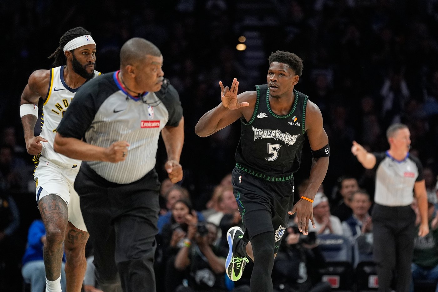 Timberwolves hang on to beat depleted Pacers 114-110, after Edwards exits early with tight hamstring | iNFOnews.ca Timberwolves hang on to beat depleted Pacers 114-110, after Edwards exits early with tight hamstring | iNFOnews.ca