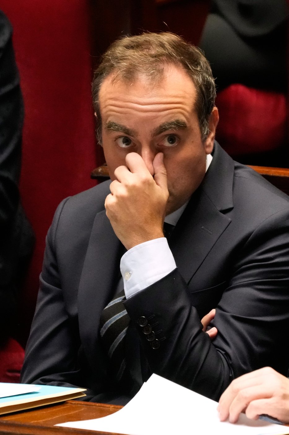 France is on the brink as Macron's government faces no-confidence votes | iNFOnews.ca France is on the brink as Macron's government faces no-confidence votes | iNFOnews.ca