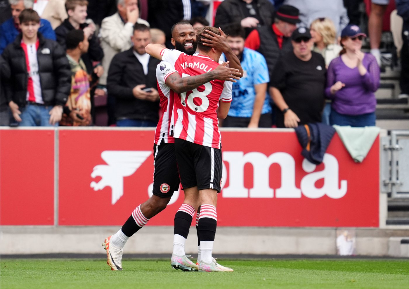 Fernandes endures more penalty pain in Man United's latest Premier League loss | iNFOnews.ca