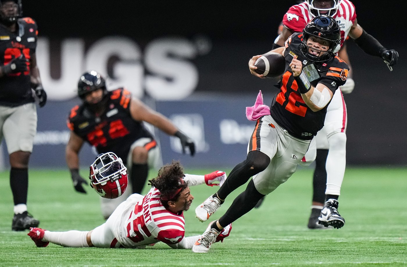 Surging Lions clinch playoff berth with 38-24 win over Stampeders | iNFOnews.ca