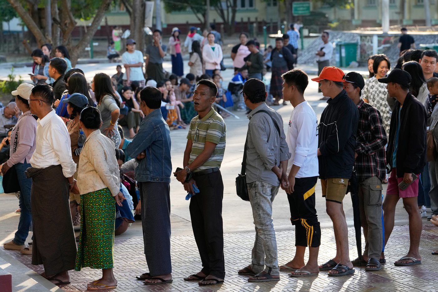 Photos show Myanmar holding its first election since the military seized power | iNFOnews.ca
