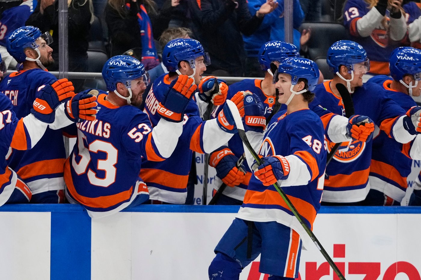 Islanders rookie Matthew Schaefer gets 1st NHL goal in loss to Capitals | iNFOnews.ca