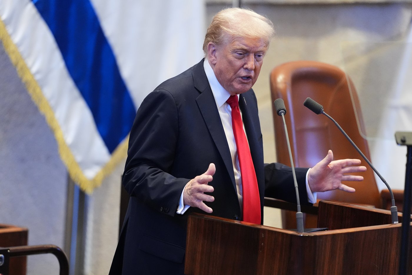 Trump urges Israel to seize chance for peace ahead of Egypt summit and presses for Netanyahu pardon | iNFOnews.ca