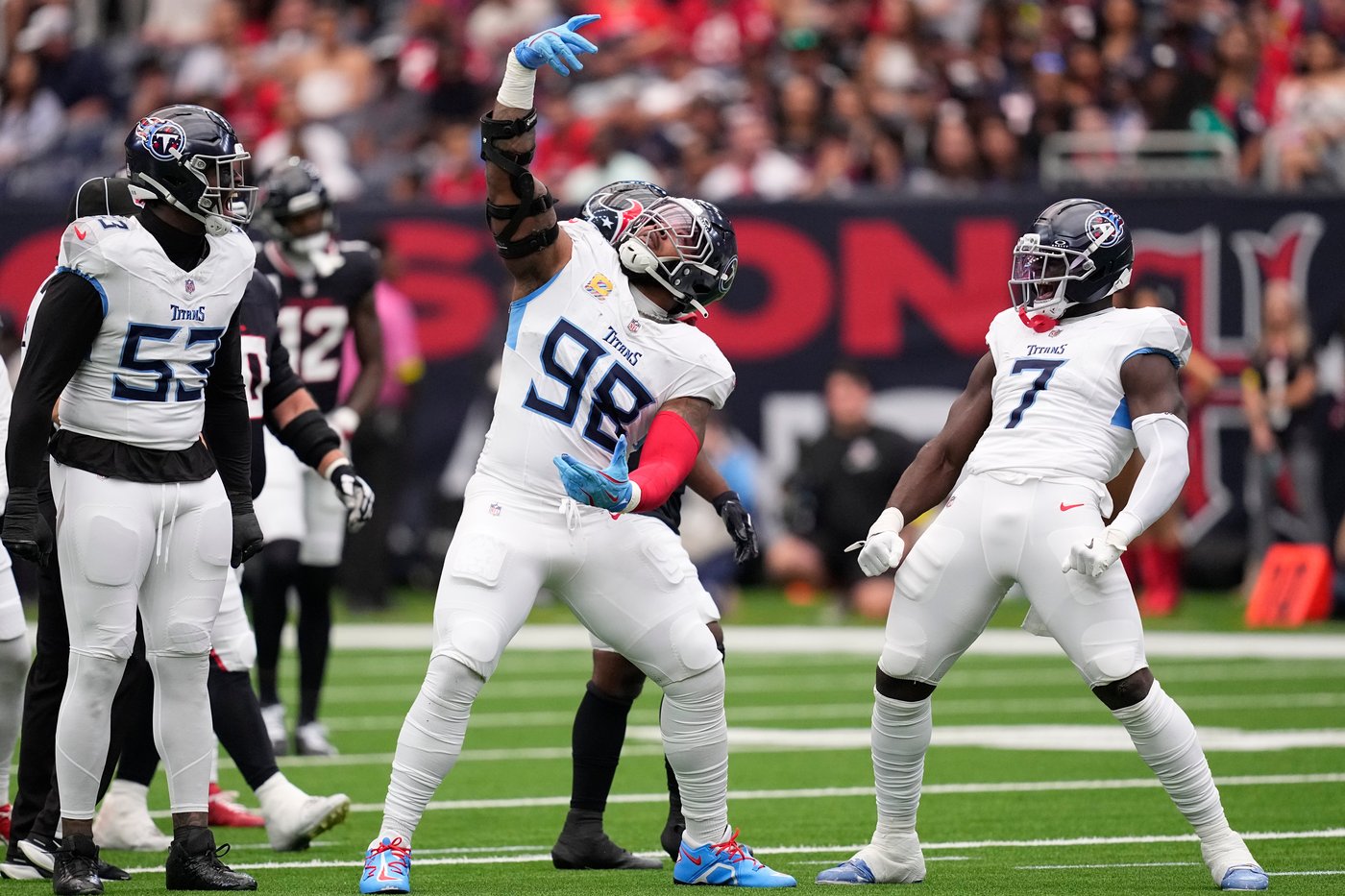 Woeful Titans tired of talking about winless start with skid now at 10 straight | iNFOnews.ca