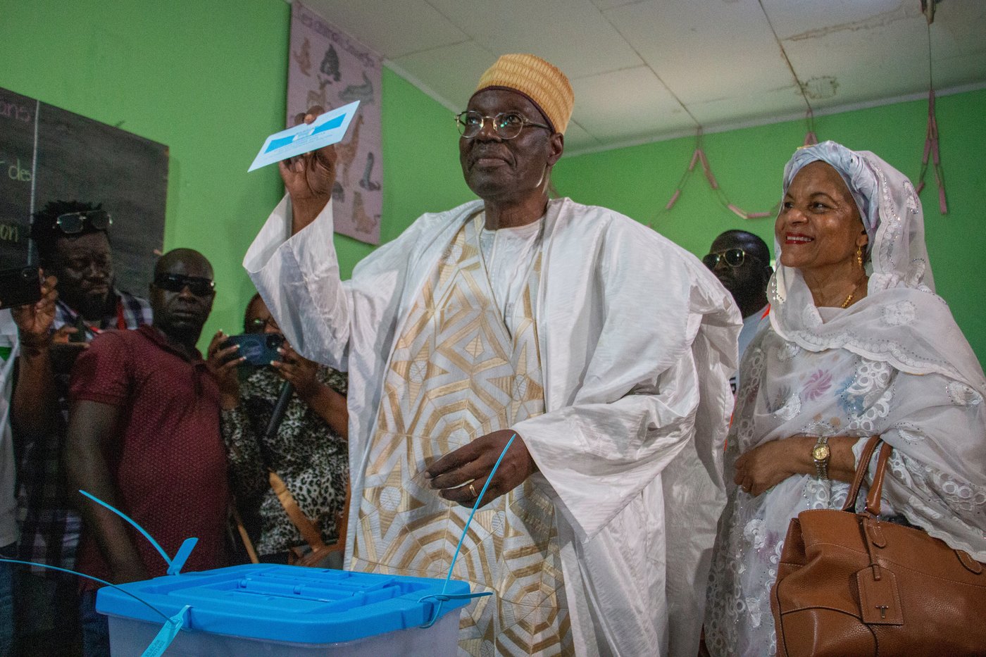 World's oldest president could extend his rule as Cameroon votes in an election | iNFOnews.ca