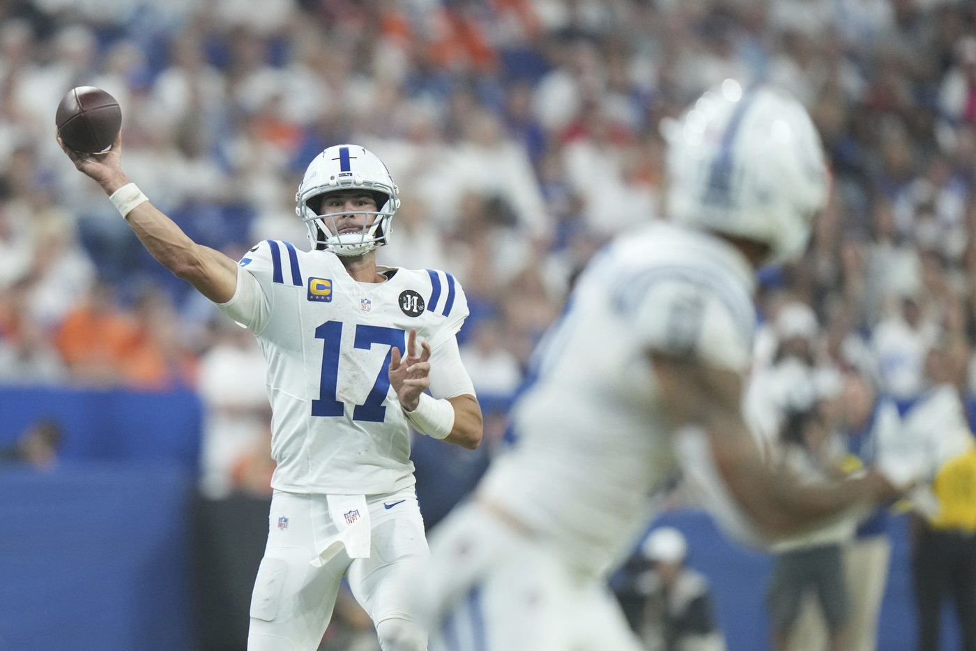 Losers of 8 straight, Titans face must-win game against undefeated Colts before road swing | iNFOnews.ca