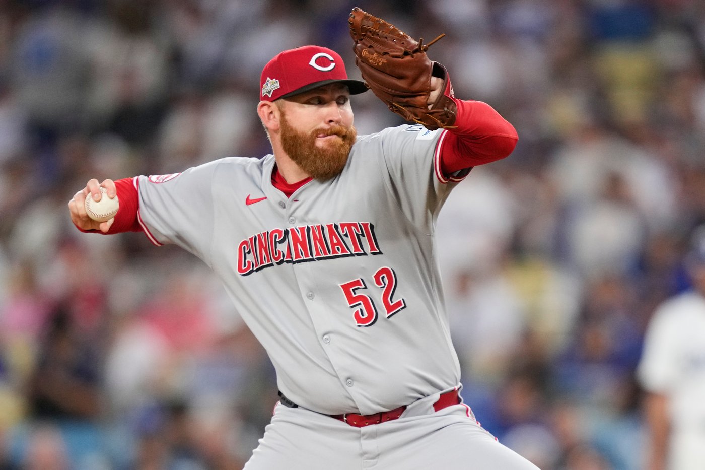 Reds watch hope fade as season ends in Wild Card sweep | iNFOnews.ca