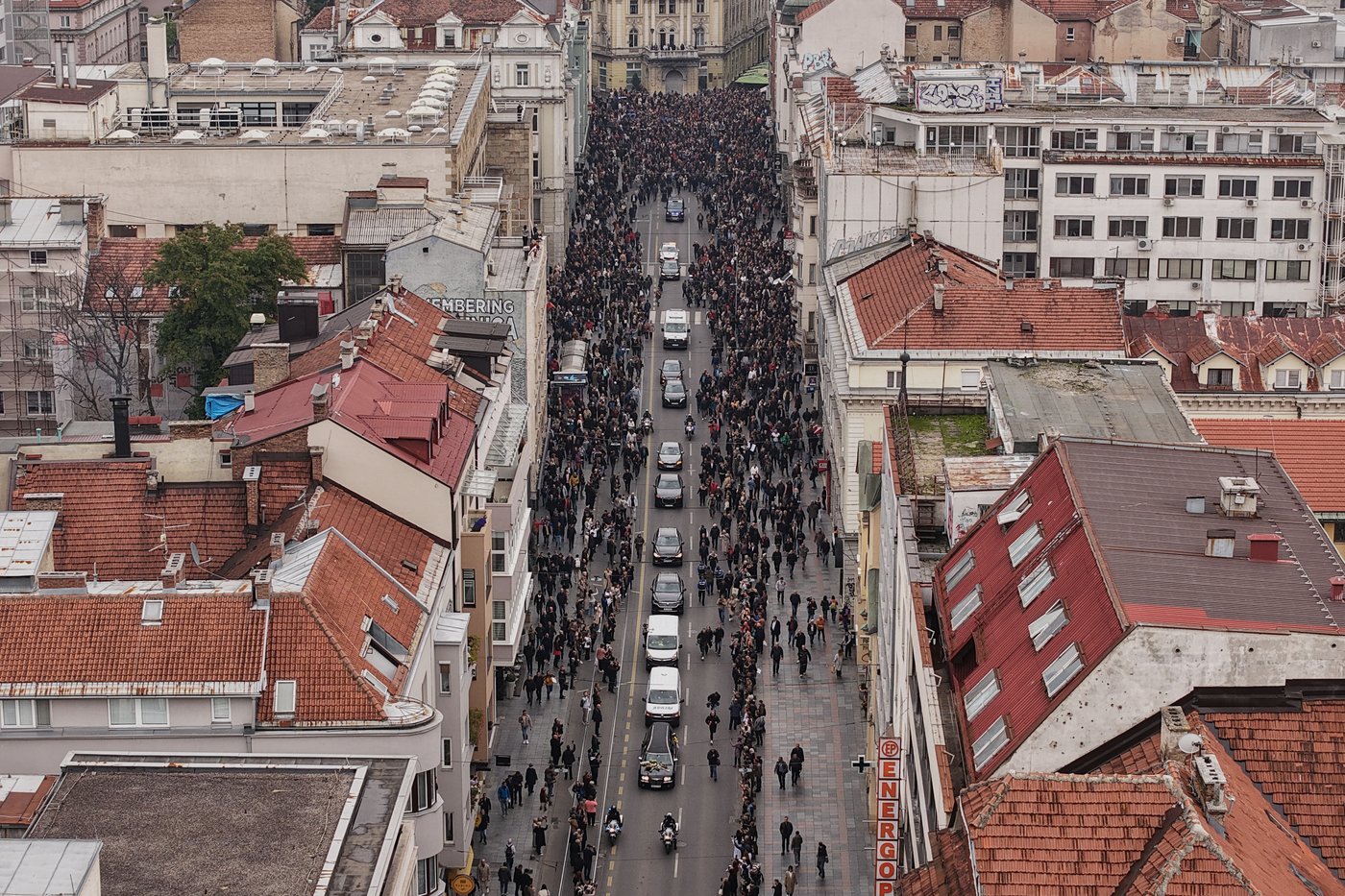 A voice that broke down barriers: Crowds fill Sarajevo to mourn beloved folk singer Halid Beslic | iNFOnews.ca A voice that broke down barriers: Crowds fill Sarajevo to mourn beloved folk singer Halid Beslic | iNFOnews.ca