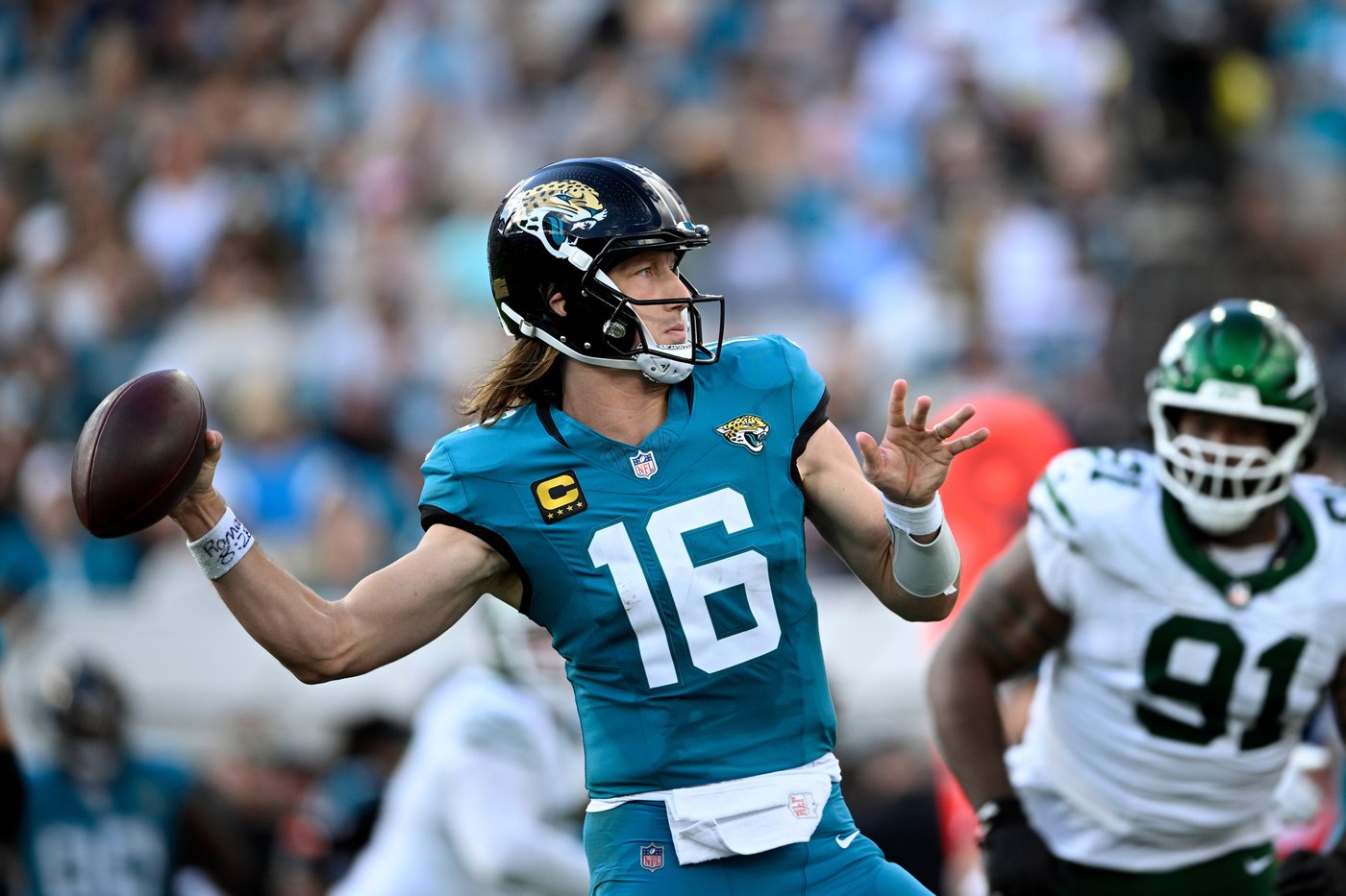 Trevor Lawrence finally looks like a generational quarterback and has the Jaguars surging | iNFOnews.ca