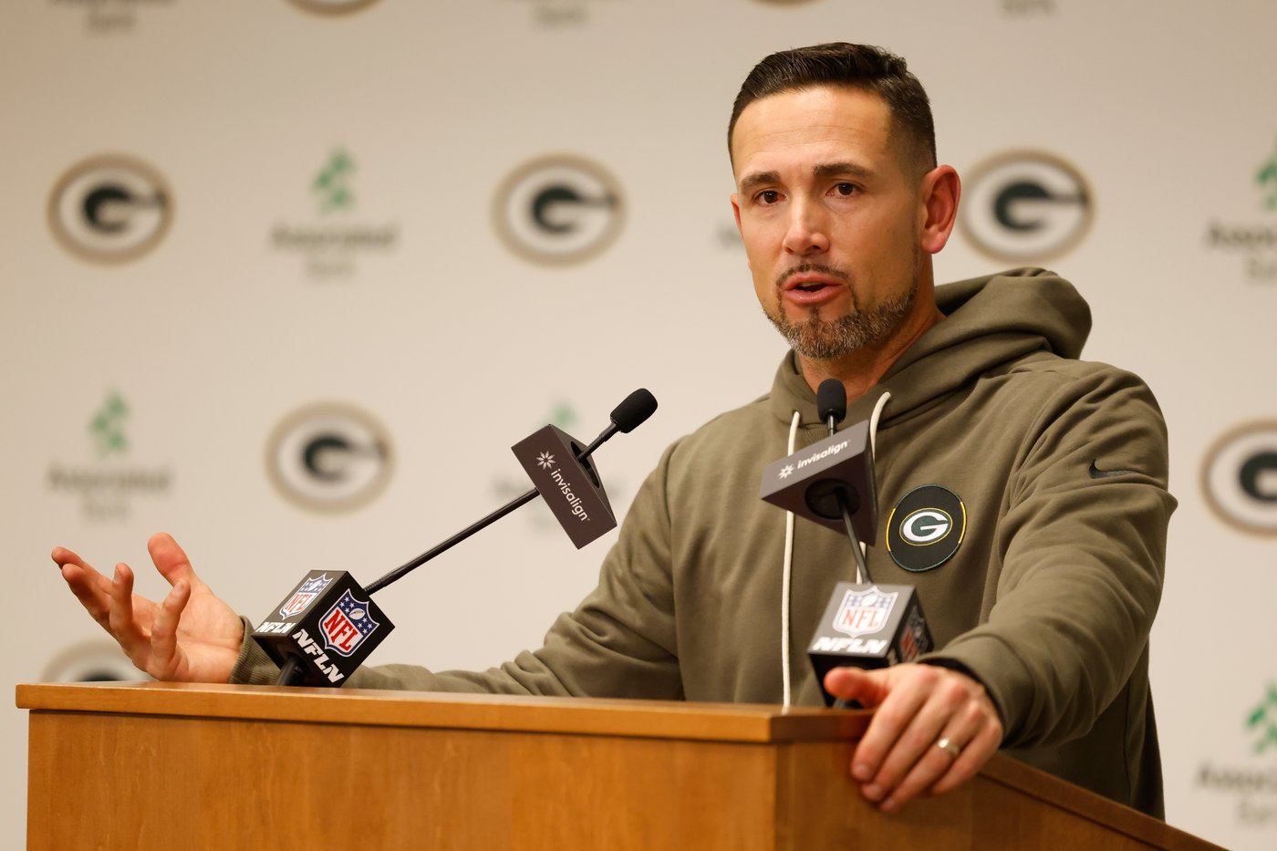 Losers of 2 in a row, Packers visit the Giants, who have Jameis Winston taking over as QB | iNFOnews.ca