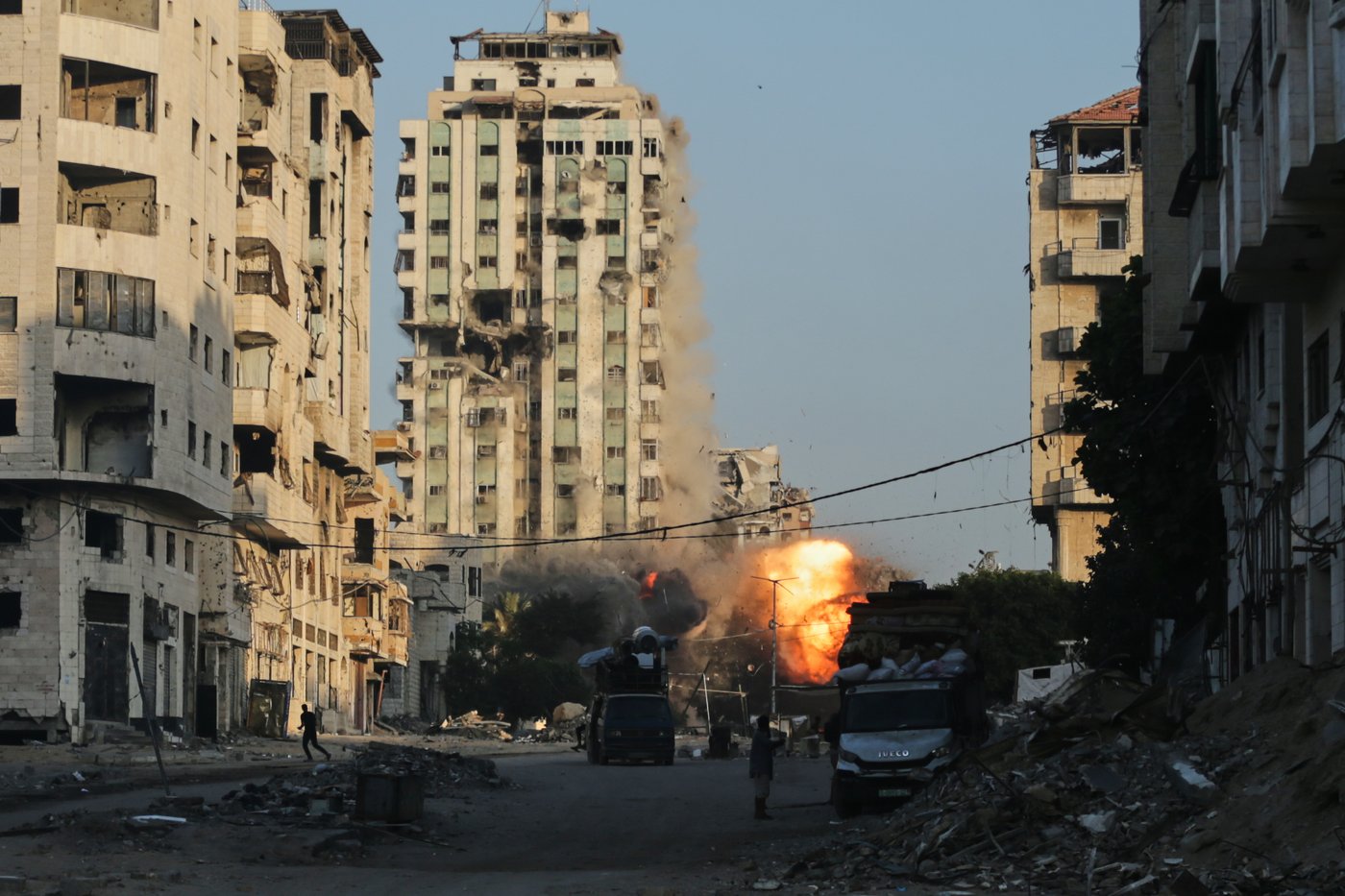 Netanyahu says Israel working on ceasefire plan on eve of Trump meeting. Gaza death toll tops 66,000 | iNFOnews.ca