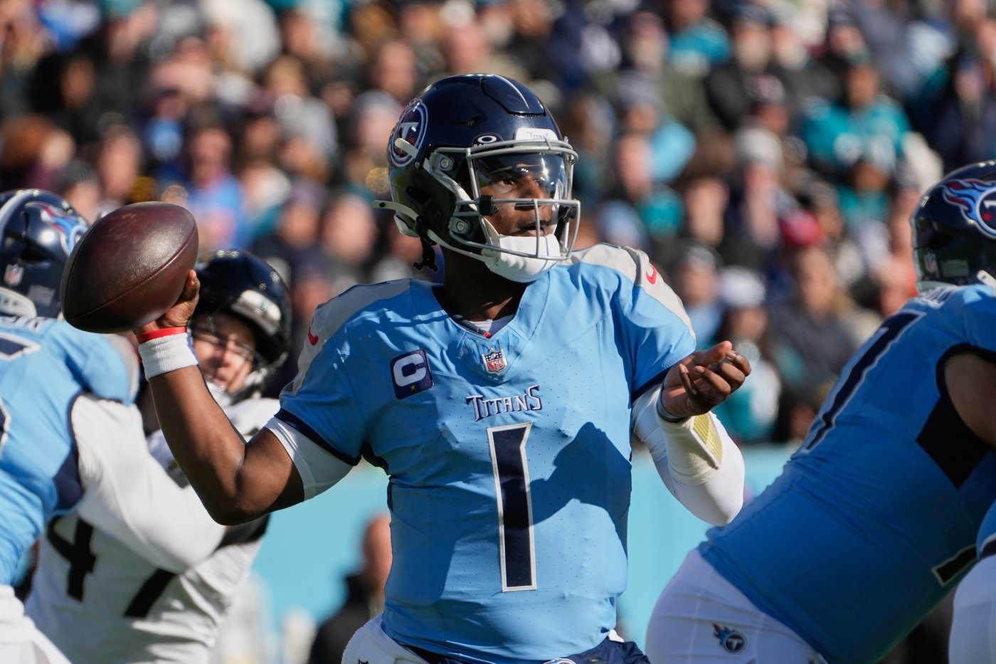 Trevor Lawrence leads Jaguars to third straight win in 25-3 victory over the Titans | iNFOnews.ca