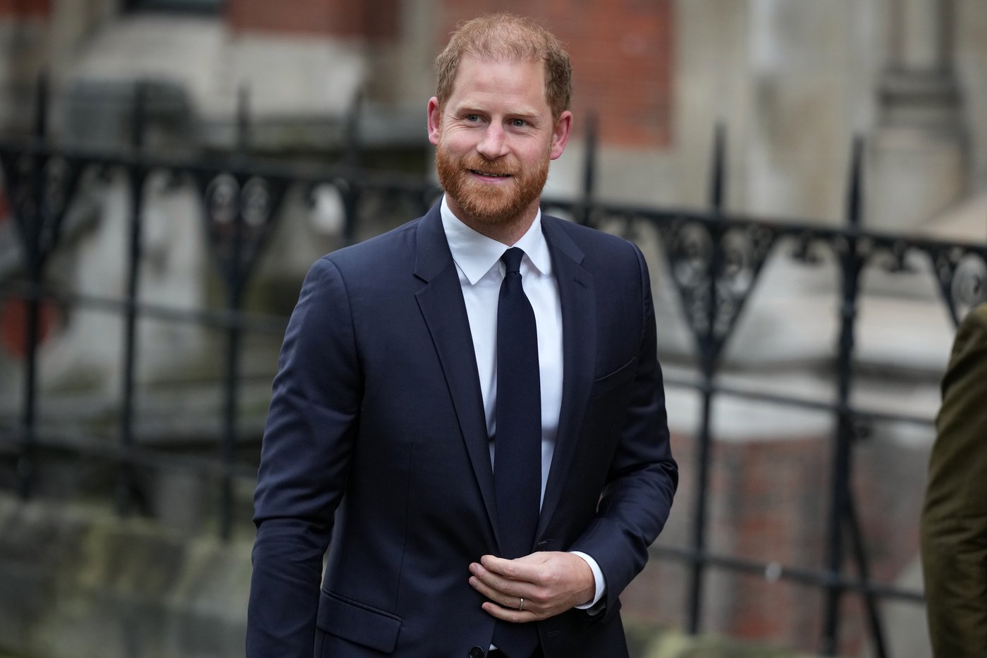 Prince Harry says Daily Mail scoops made him 'paranoid beyond belief' | iNFOnews.ca