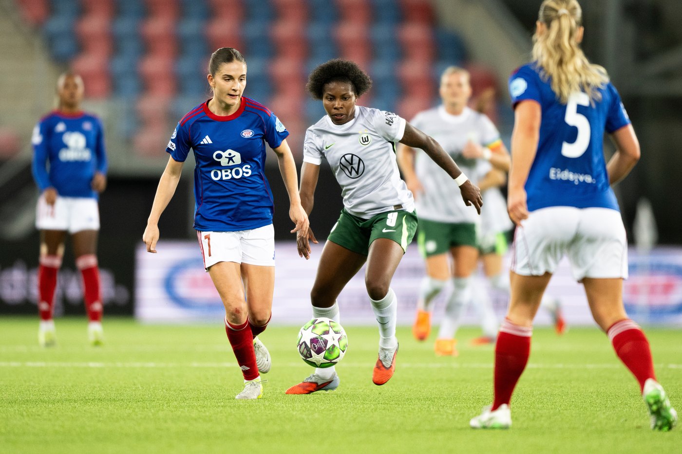 Lily Yohannes scores stunner for Lyonnes in 3-0 win over St. Pölten in Women’s Champions League | iNFOnews.ca Lily Yohannes scores stunner for Lyonnes in 3-0 win over St. Pölten in Women’s Champions League | iNFOnews.ca