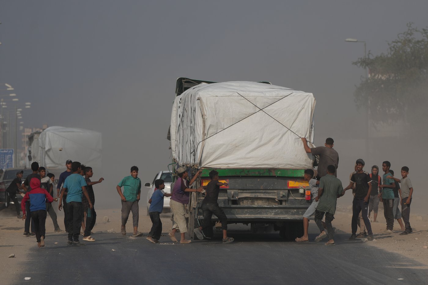 Israel receives body of a hostage in Gaza that Hamas claims is Israeli soldier Hadar Goldin | iNFOnews.ca