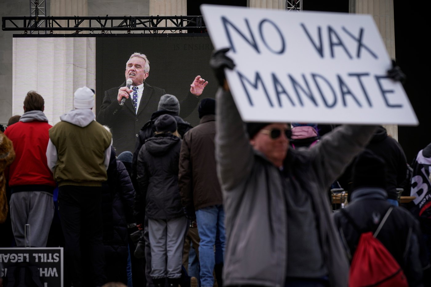 Anti-science bills hit statehouses, stripping away public health protections built over a century | iNFOnews.ca Anti-science bills hit statehouses, stripping away public health protections built over a century | iNFOnews.ca
