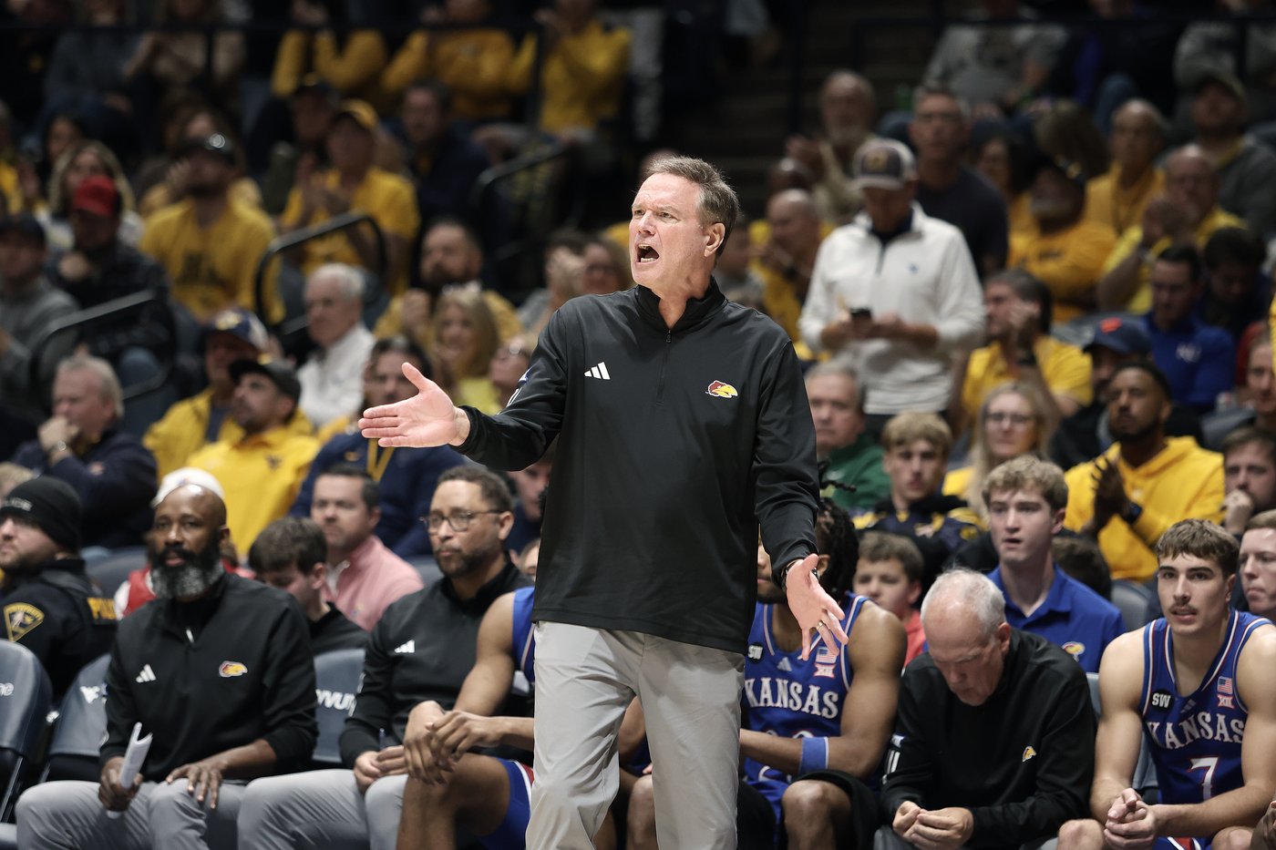 Peterson's lackluster second half leads to another road loss for No. 22 Kansas | iNFOnews.ca