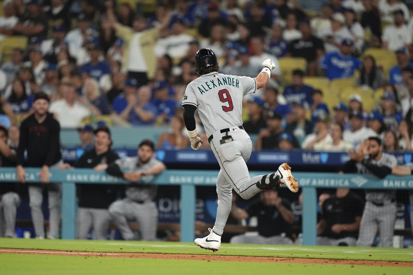 Gallen and Alexander lead Diamondbacks to 3-0 win over offense-starved Dodgers | iNFOnews.ca