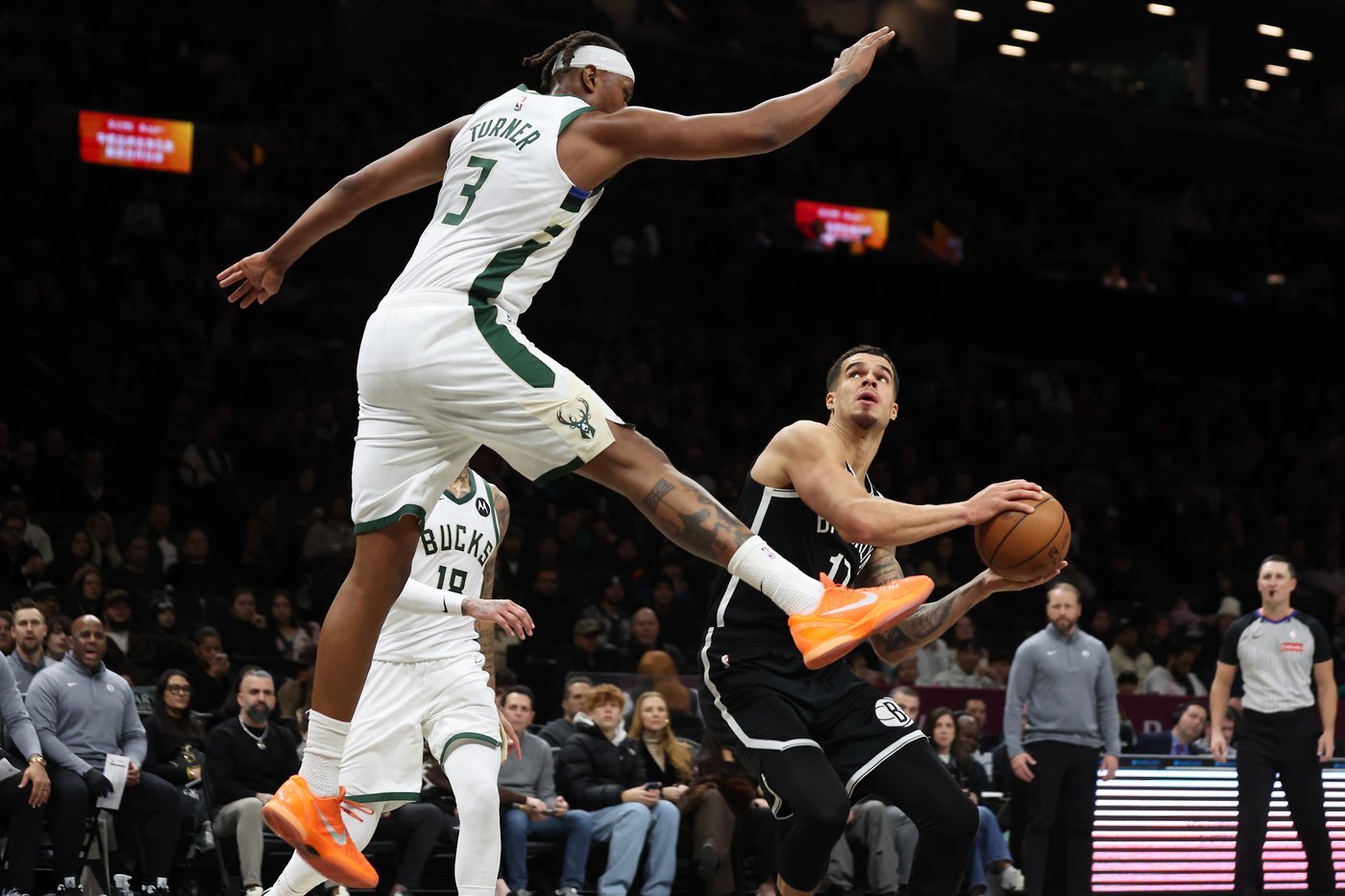 Nets rout Bucks 127-82 to match franchise record for margin of victory | iNFOnews.ca