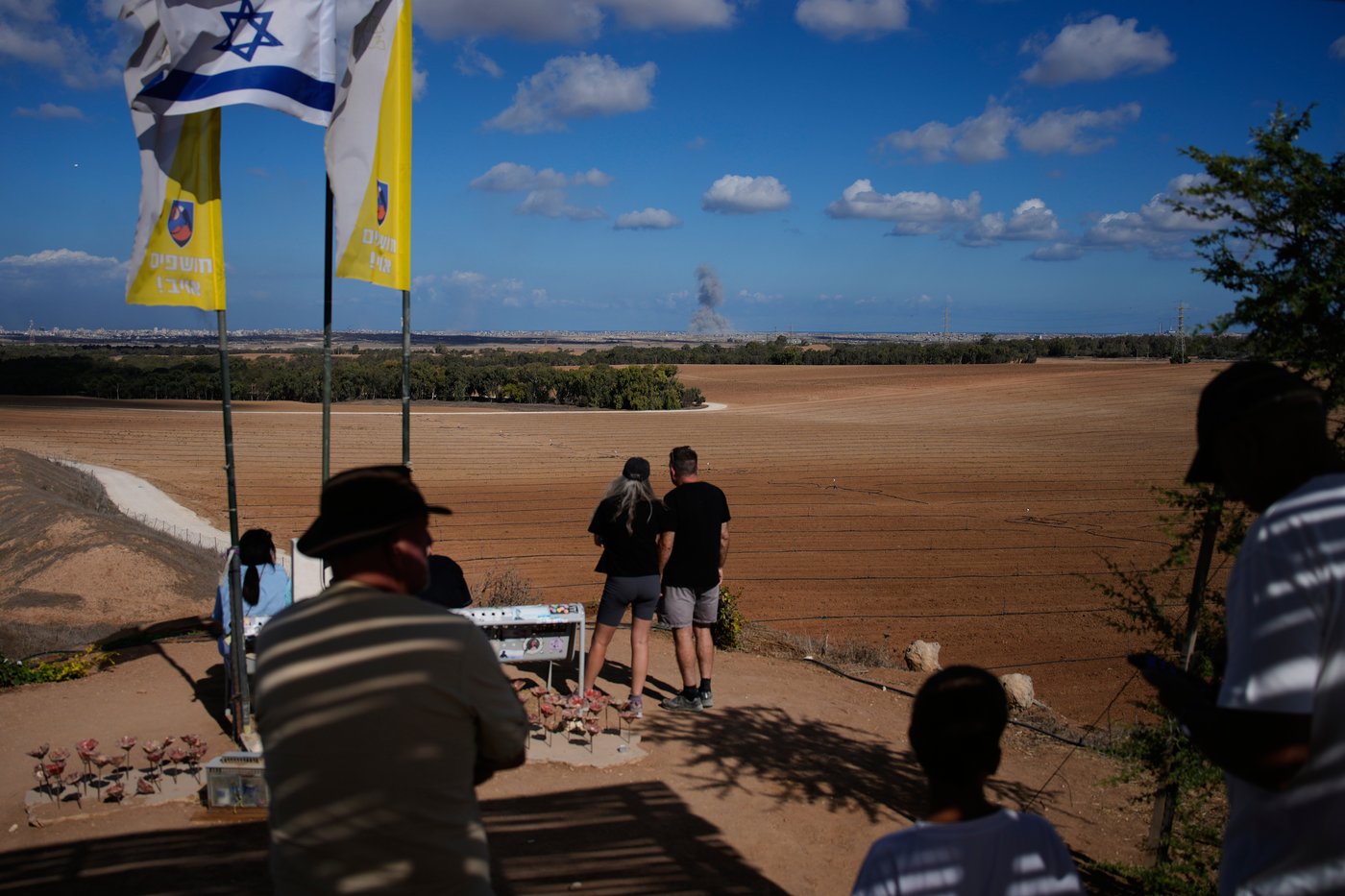 A divided Israel marks 2 years since Oct. 7 attack as war in Gaza grinds on and hostages languish | iNFOnews.ca