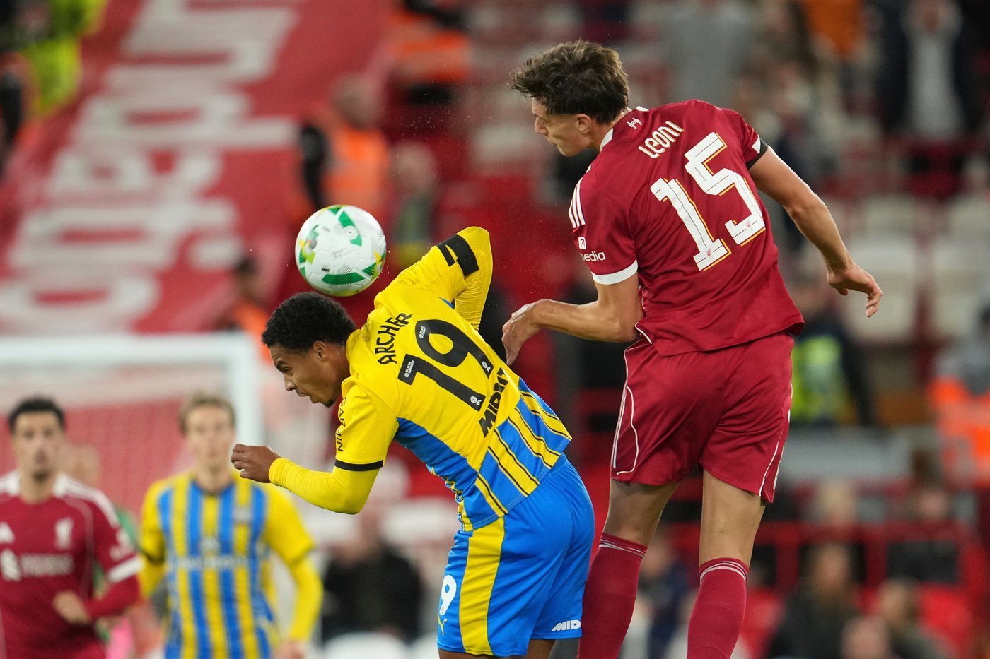 Liverpool defender Giovanni Leoni injured on debut against Southampton | iNFOnews.ca