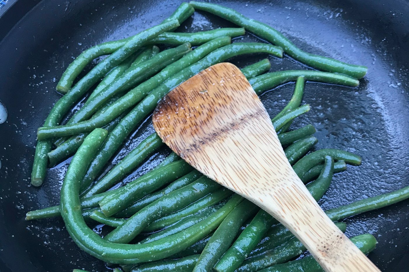 Want to eat more plant-based meals? Maggie Baird, Billie Eilish's mom, has some ideas | iNFOnews.ca
