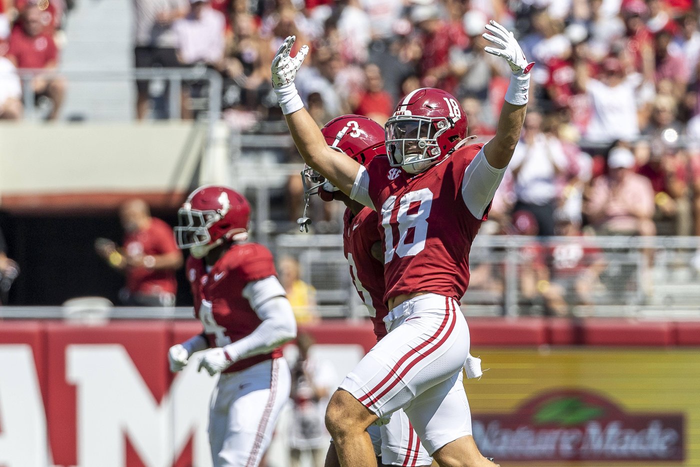 Ty Simpson delivers again as No. 19 Alabama handles Wisconsin for the 2nd straight year, 38-14 | iNFOnews.ca