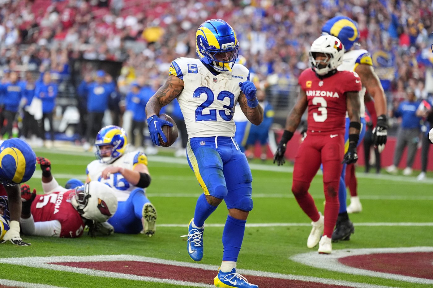 Rams roll past Cardinals 45-17 to stay tied atop the NFC West | iNFOnews.ca Rams roll past Cardinals 45-17 to stay tied atop the NFC West | iNFOnews.ca