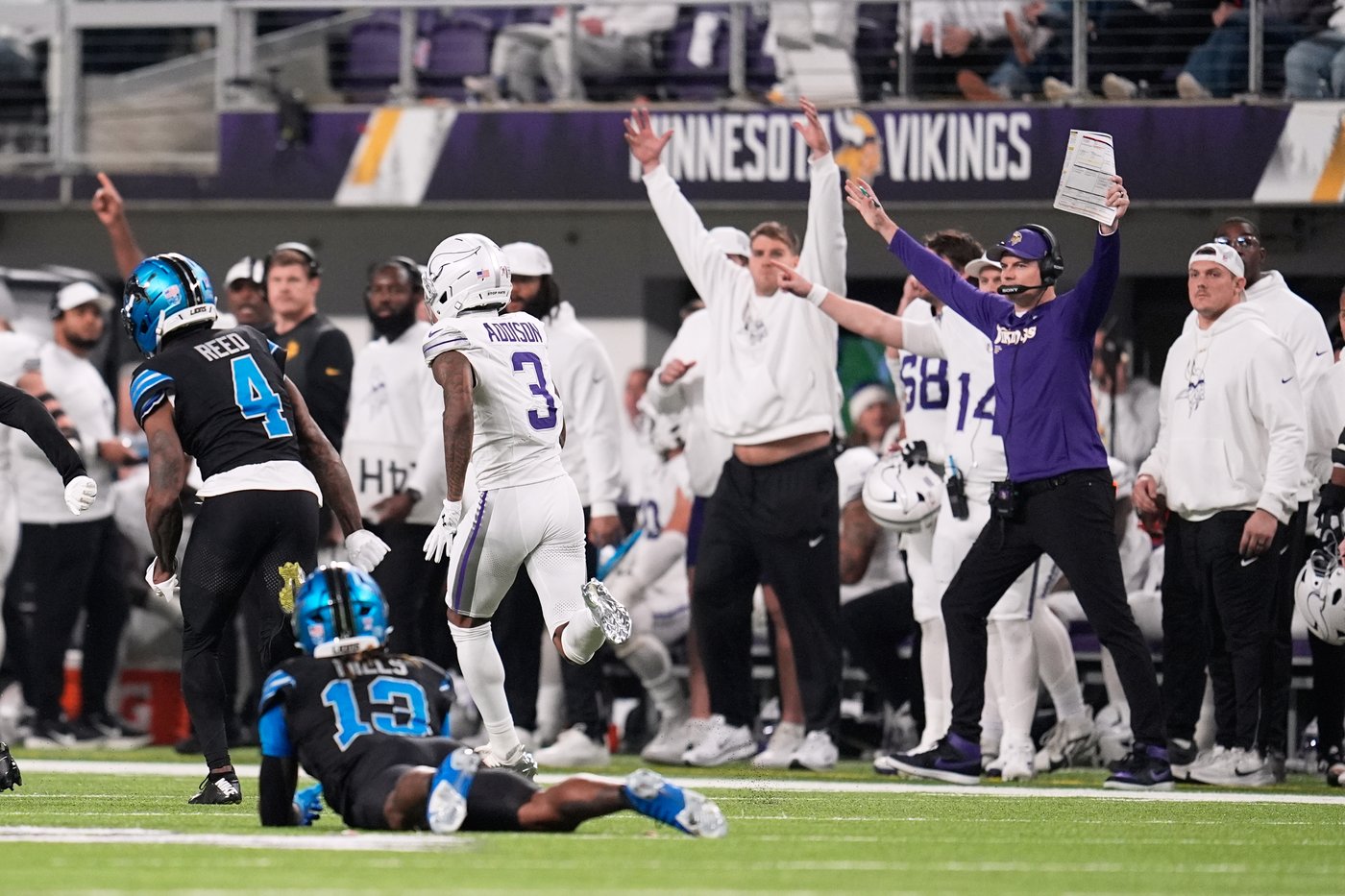Vikings eliminate Lions with defense-dominating 23-10 victory, racking up 6 turnovers and 5 sacks | iNFOnews.ca