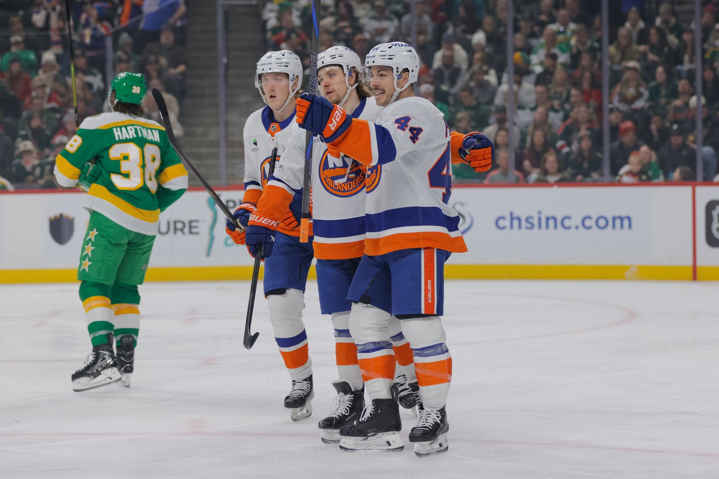 Simon Holmstrom's second goal gives Islanders a 4-3 overtime win over Wild | iNFOnews.ca