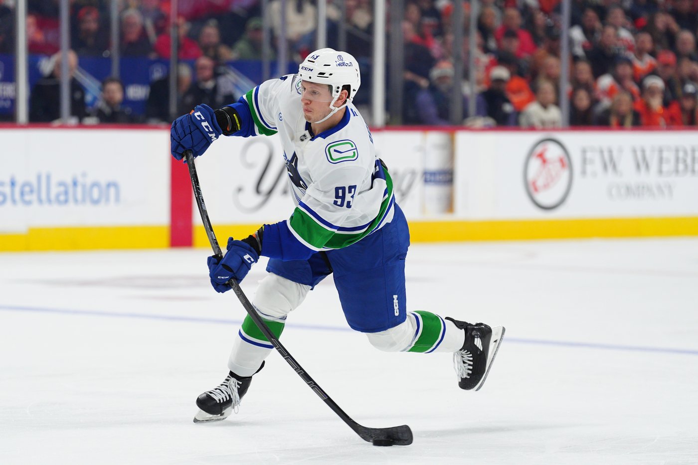Canucks return to Vancouver for first game since blockbuster Hughes trade | iNFOnews.ca