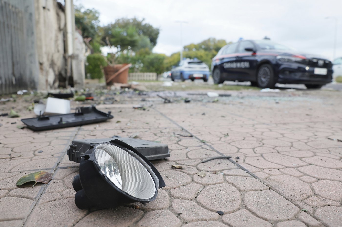 Italy's anti-Mafia police investigate after a journalist's car explodes | iNFOnews.ca Italy's anti-Mafia police investigate after a journalist's car explodes | iNFOnews.ca