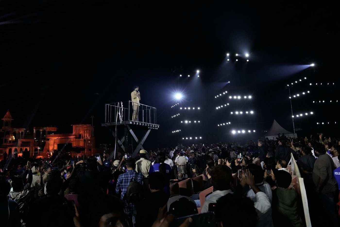 SS Rajamouli unveils time-travel adventure film ‘Varanasi,’ with elements of Hindu mythology | iNFOnews.ca SS Rajamouli unveils time-travel adventure film ‘Varanasi,’ with elements of Hindu mythology | iNFOnews.ca