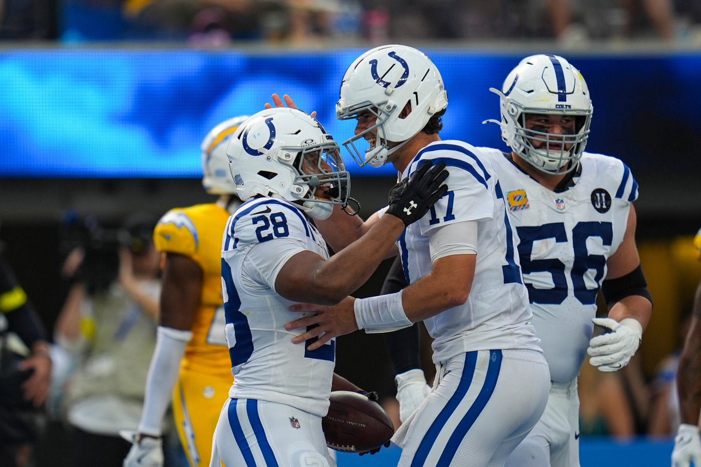 Daniel Jones leads Colts to record-breaking offensive start, Raiders struggle in historic loss | iNFOnews.ca Daniel Jones leads Colts to record-breaking offensive start, Raiders struggle in historic loss | iNFOnews.ca