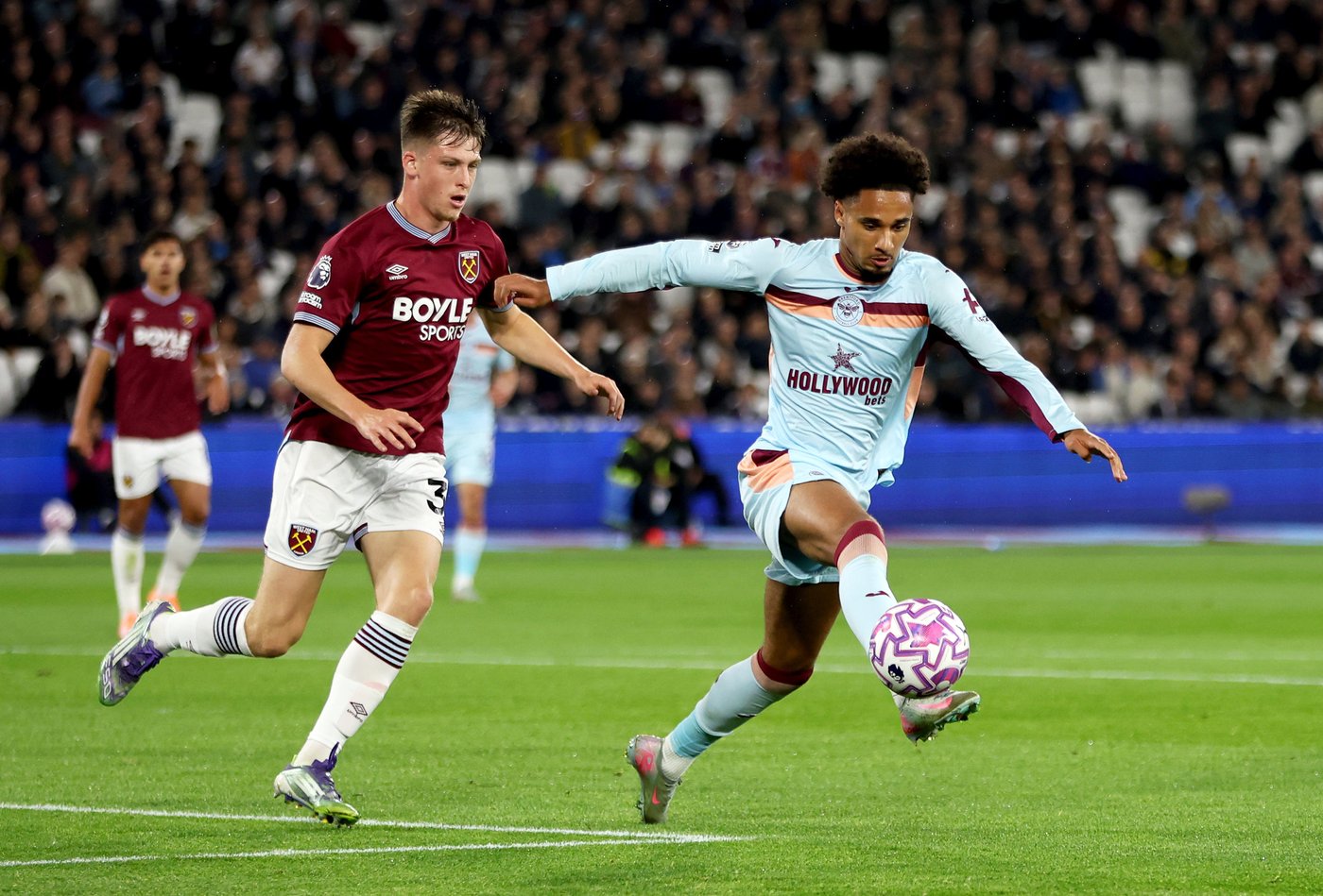West Ham falls to another home loss with 2-0 defeat to dominant Brentford in Premier League | iNFOnews.ca West Ham falls to another home loss with 2-0 defeat to dominant Brentford in Premier League | iNFOnews.ca