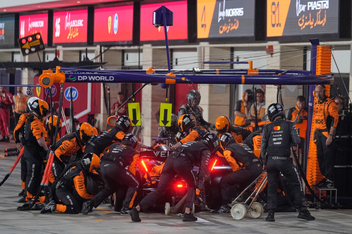 Verstappen wins Qatar GP as F1 title fight with Norris and Piastri goes to final race | iNFOnews.ca