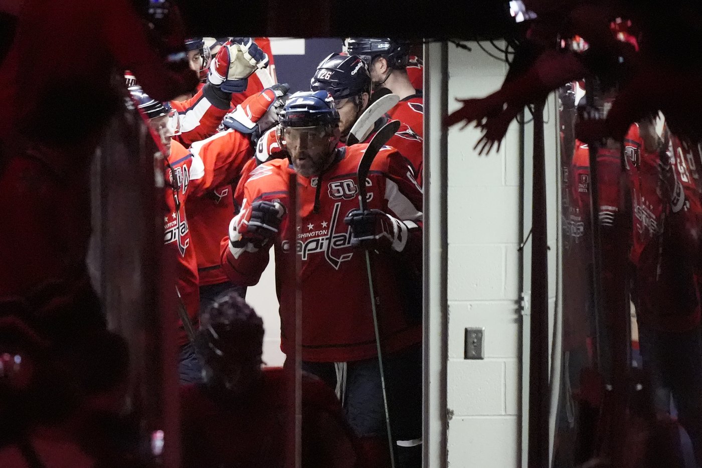 'He's a hugger': NHL players talk pre-game hallway rituals | iNFOnews.ca
