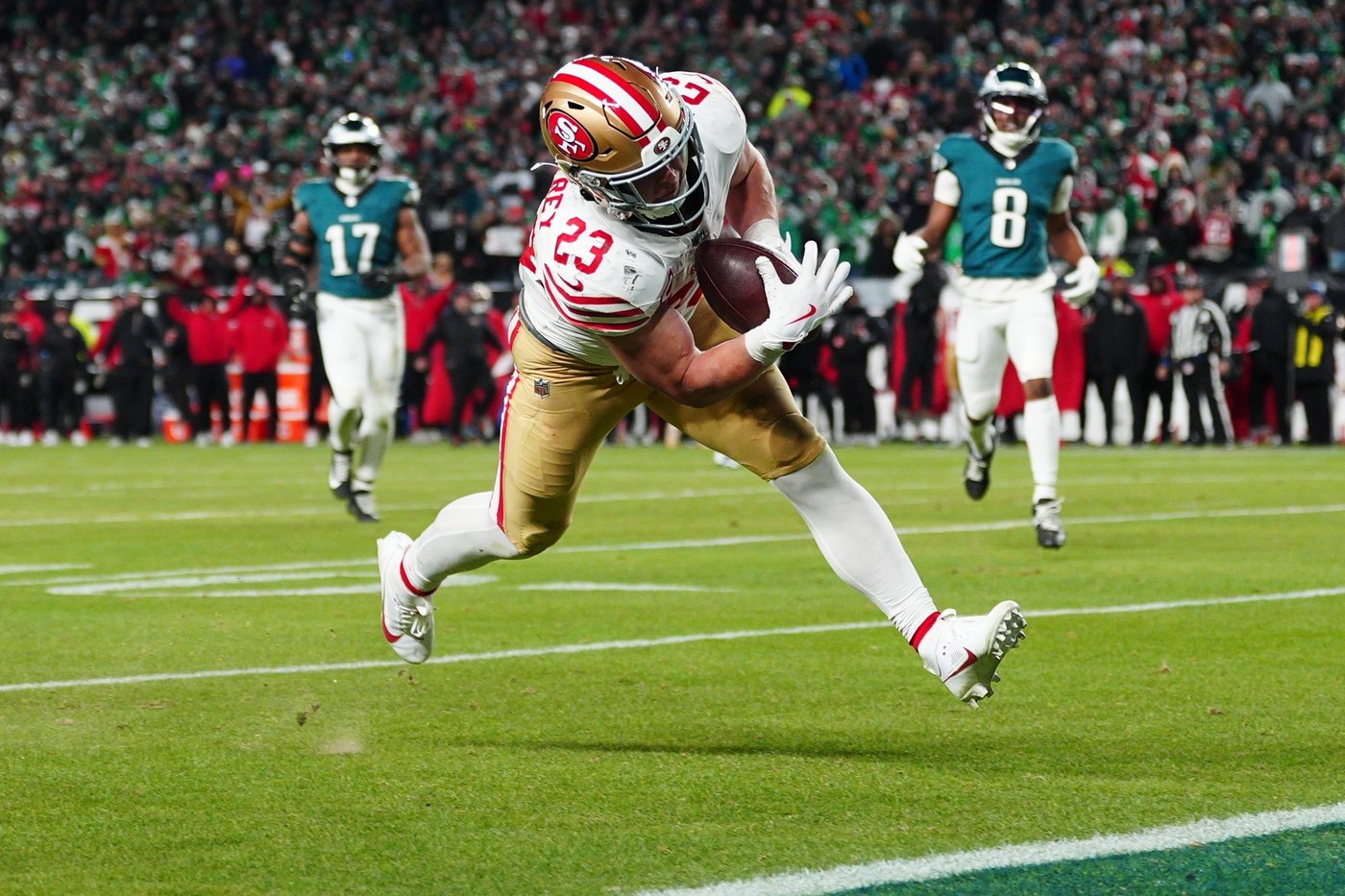 49ers overcome injuries to defeat Eagles in wild-card thriller | iNFOnews.ca