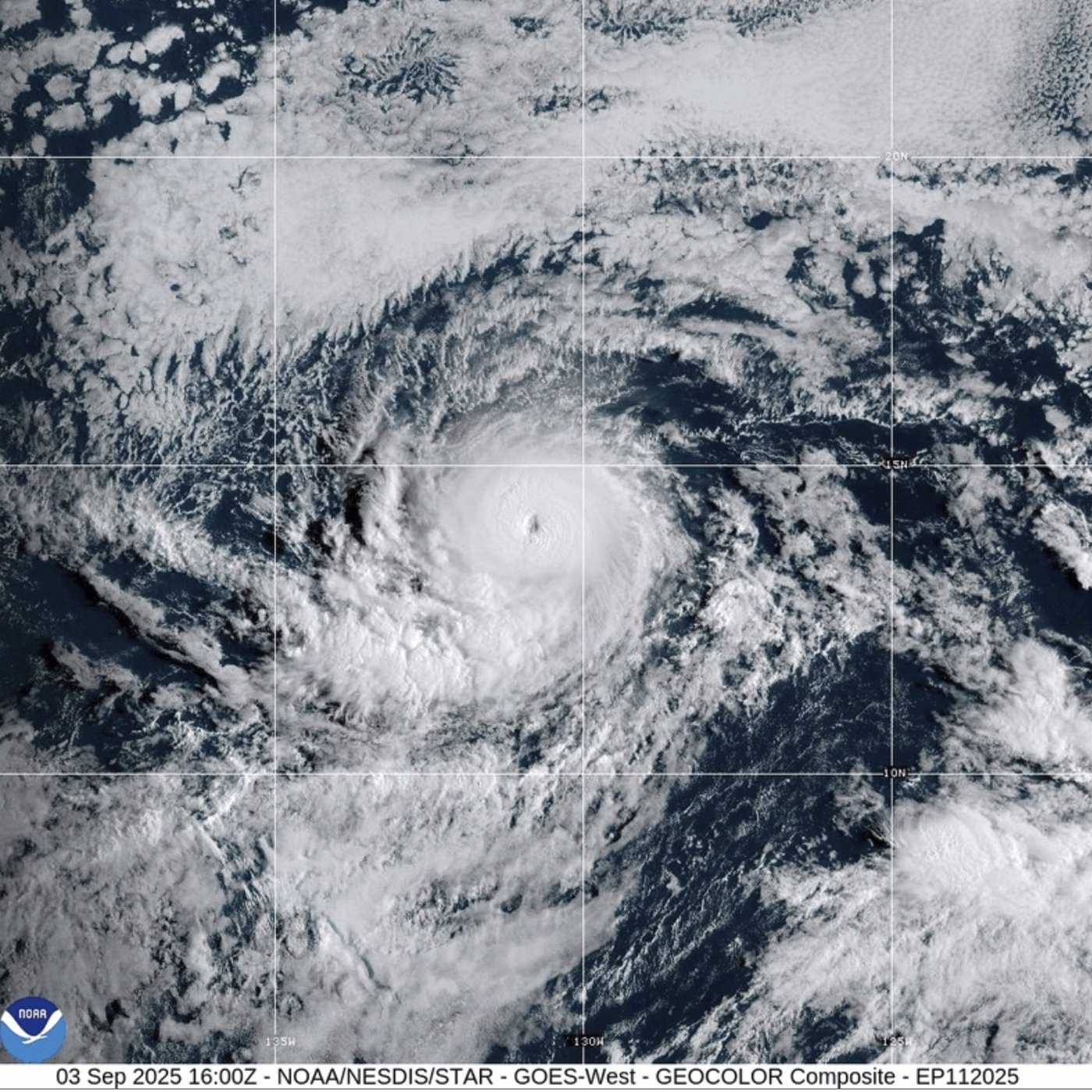 Hurricane Lorena weakens as risk of flash floods and mudslides for Mexico's west coast remain | iNFOnews.ca Hurricane Lorena weakens as risk of flash floods and mudslides for Mexico's west coast remain | iNFOnews.ca