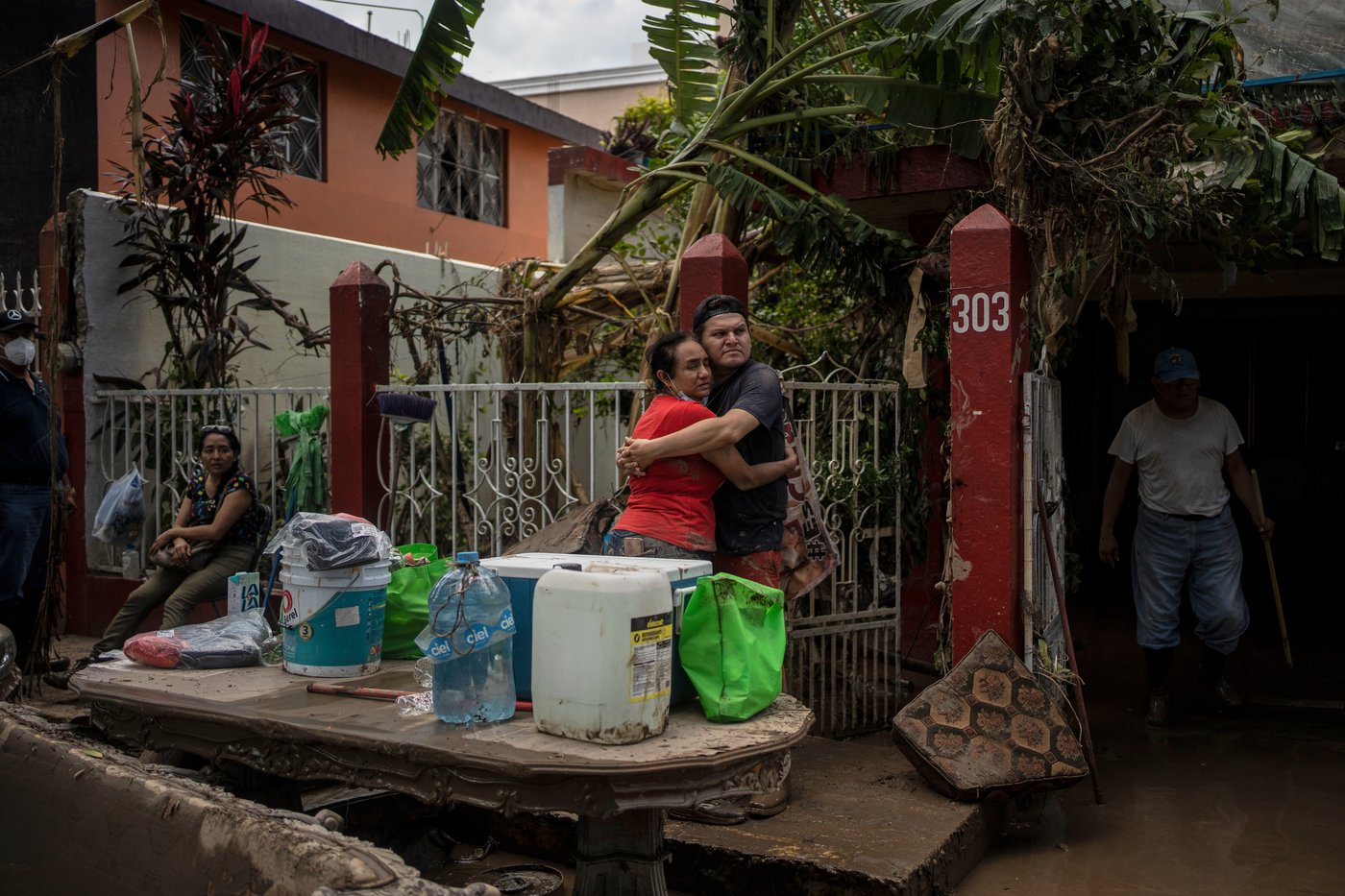 Mexico's president convenes governors as death toll from torrential rains rises to 44 | iNFOnews.ca
