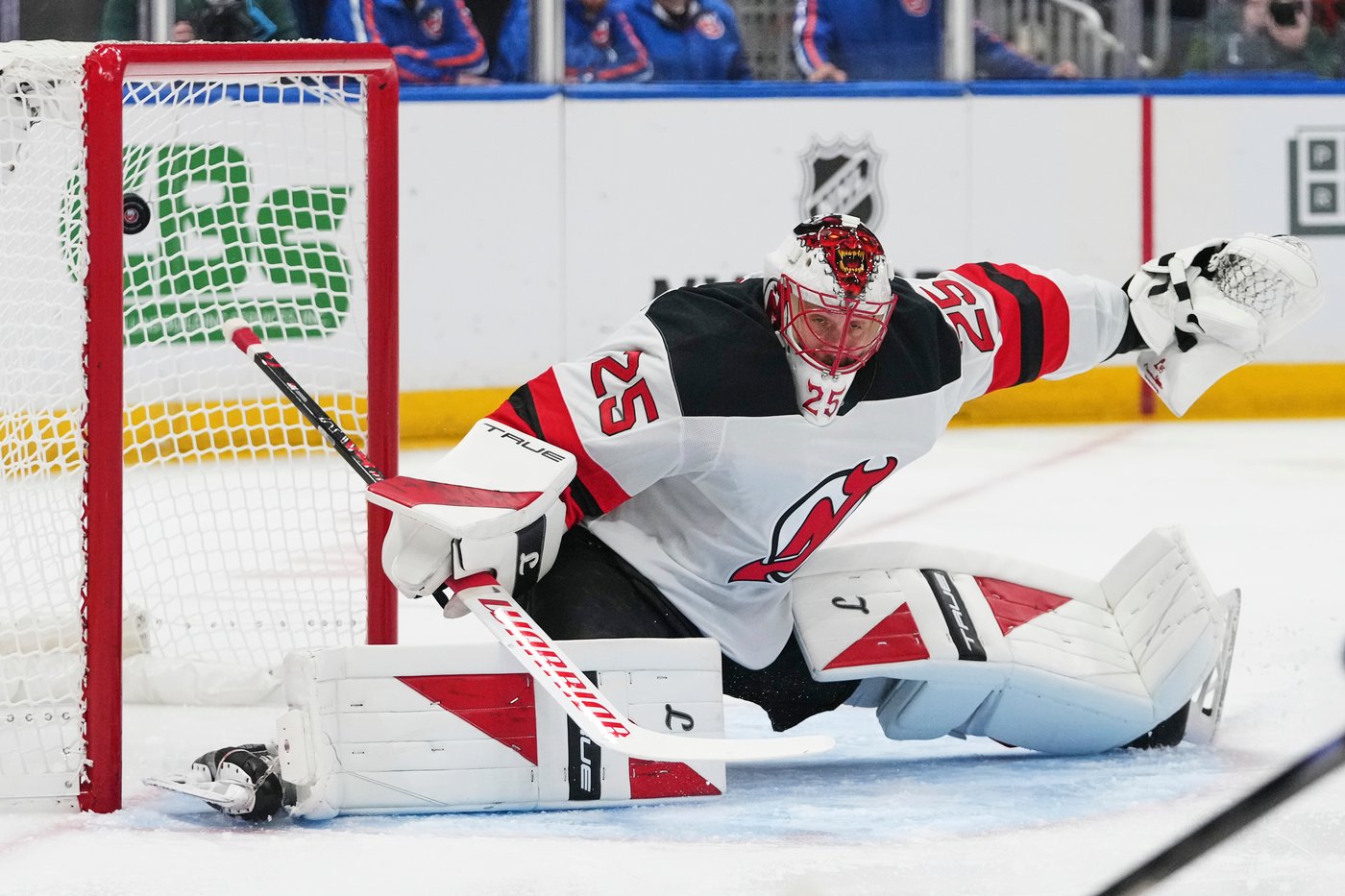 Islanders, Rangers and Devils have vastly different goaltending situations midway through the season | iNFOnews.ca