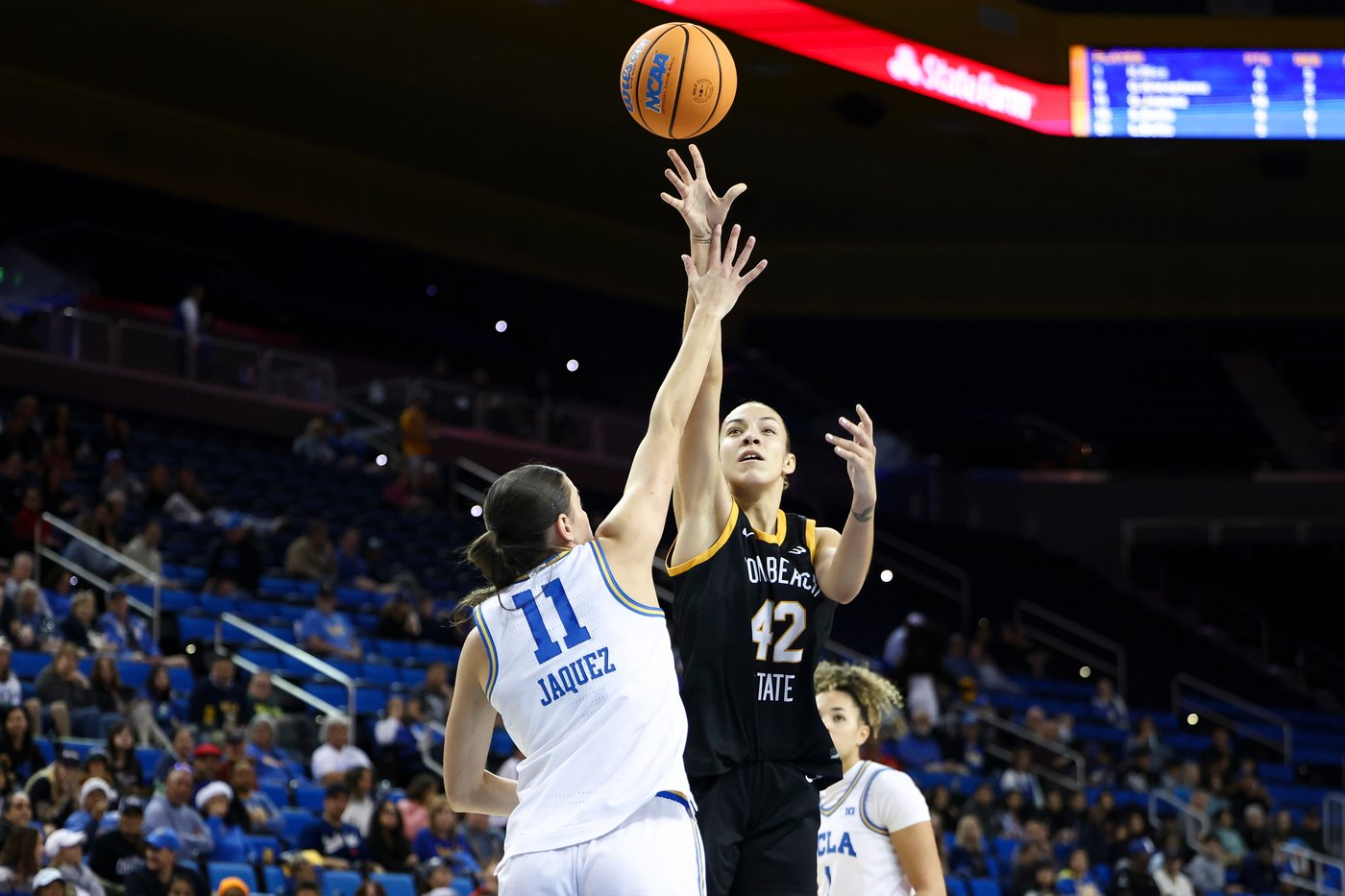 No. 4 UCLA women rout winless Long Beach State 106-44 in largest victory of the season | iNFOnews.ca