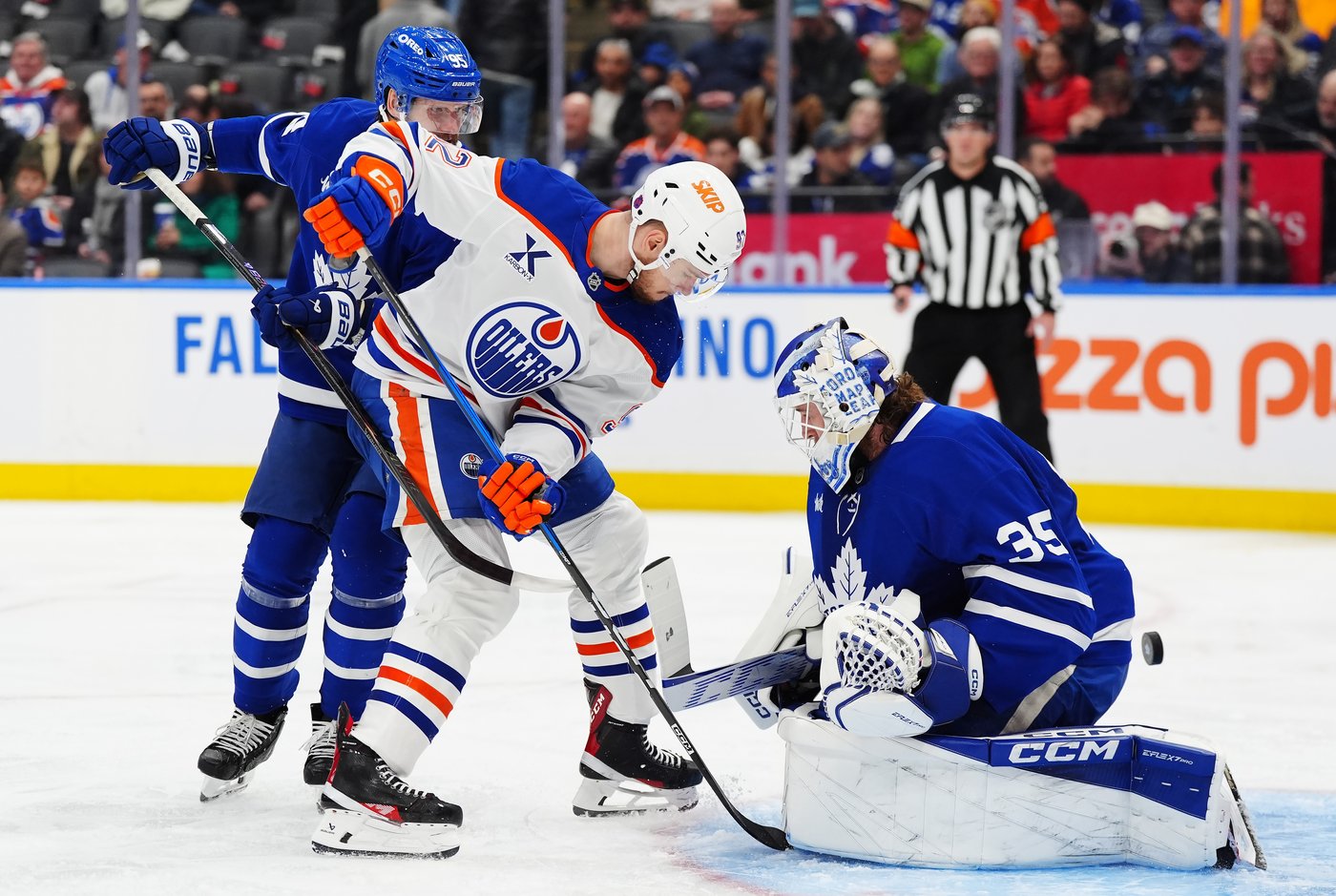 Connor McDavid powers Oilers over Maple Leafs 6-3 in Tristan Jarry's Edmonton debut | iNFOnews.ca Connor McDavid powers Oilers over Maple Leafs 6-3 in Tristan Jarry's Edmonton debut | iNFOnews.ca