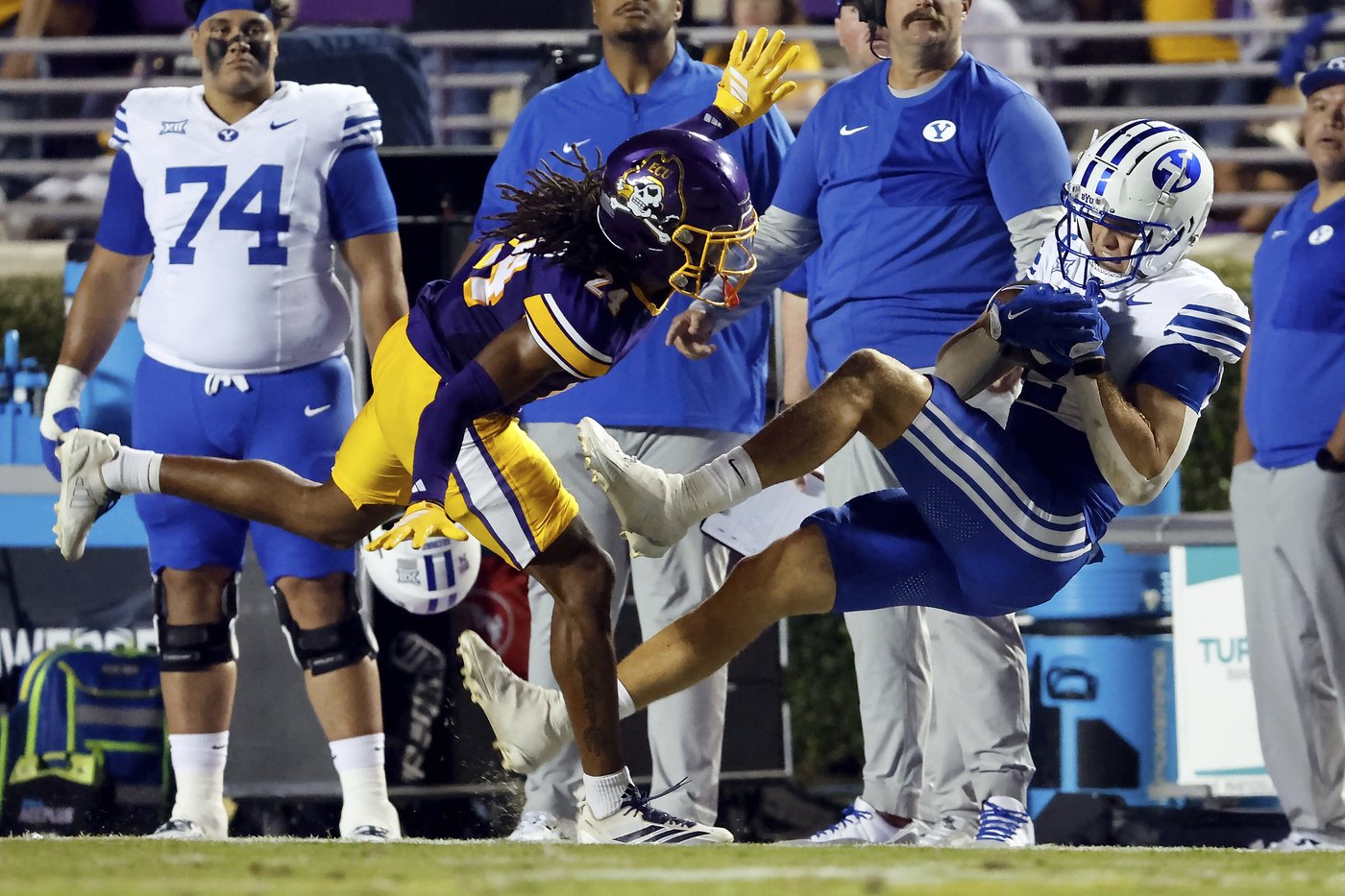 Johnson's goal-line INT, pick-6 highlight BYU's 34-13 win at East Carolina for 3-0 start | iNFOnews.ca Johnson's goal-line INT, pick-6 highlight BYU's 34-13 win at East Carolina for 3-0 start | iNFOnews.ca