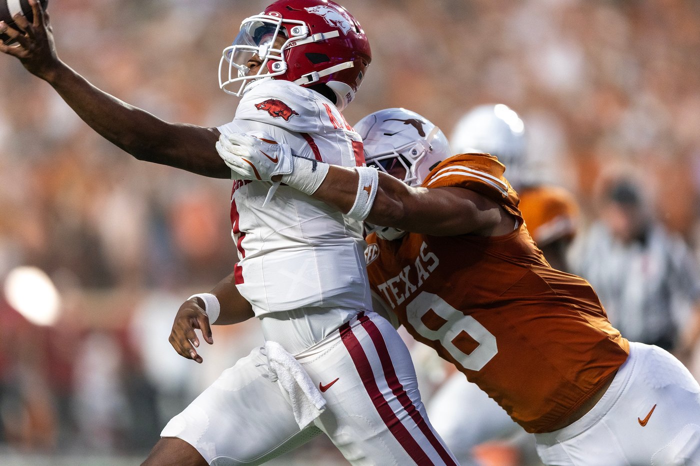 No. 16 Texas is struggling on defense as it enters game vs. No. 3 Texas A&M with slim playoff hopes | iNFOnews.ca